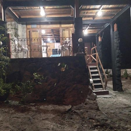 Omah Singo Stay & Resto Yogyakarta Bantul Eksteriør billede