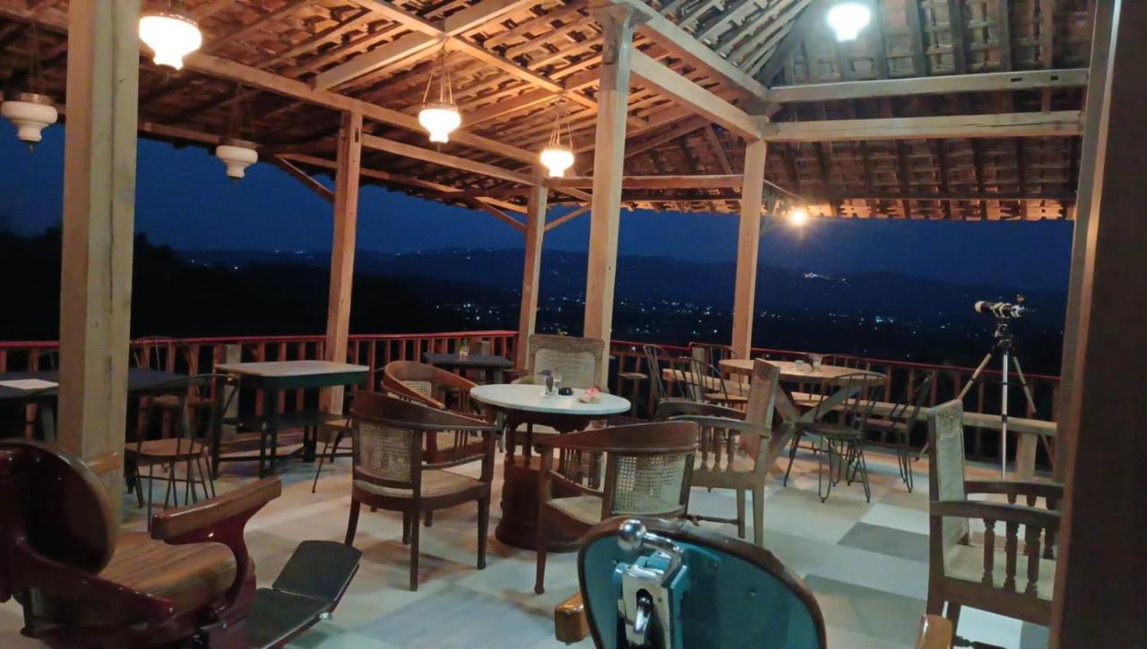 Omah Singo Stay & Resto Yogyakarta Bantul Eksteriør billede